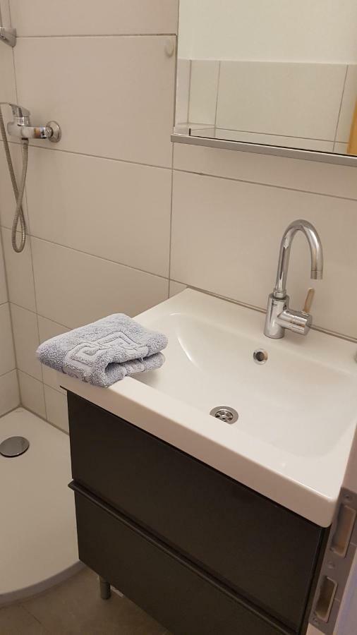 Sonniges Modernes Appartement Hoehenberg 쾰른 외부 사진