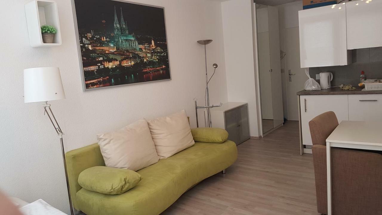 Sonniges Modernes Appartement Hoehenberg 쾰른 외부 사진