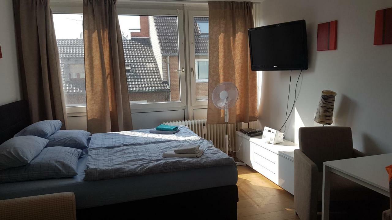 Sonniges Modernes Appartement Hoehenberg 쾰른 외부 사진