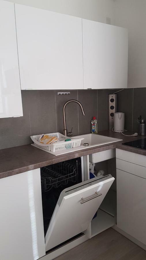 Sonniges Modernes Appartement Hoehenberg 쾰른 외부 사진