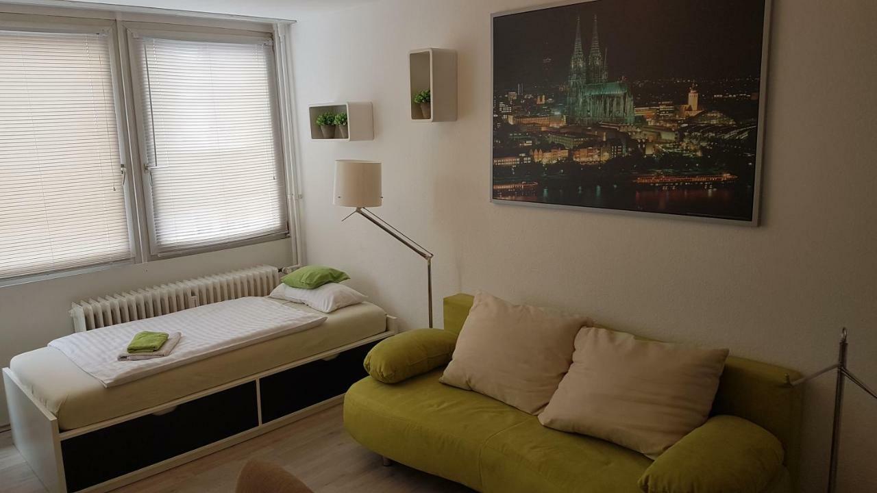 Sonniges Modernes Appartement Hoehenberg 쾰른 외부 사진